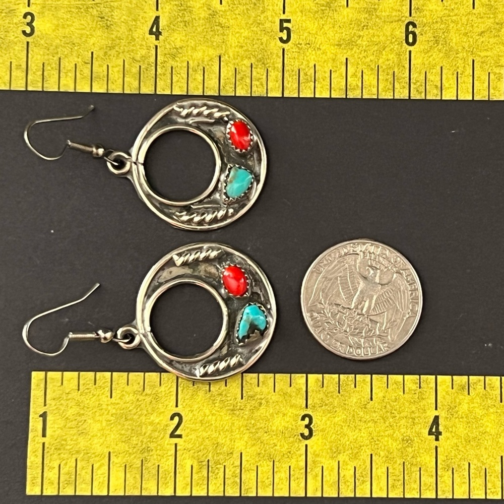 Vintage Native American Sterling Silver Turquoise Earrings - Picture 6 of 6